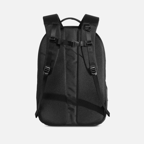 Aer - Fit Pack 2 Black Backpack – UNWIRE STORE